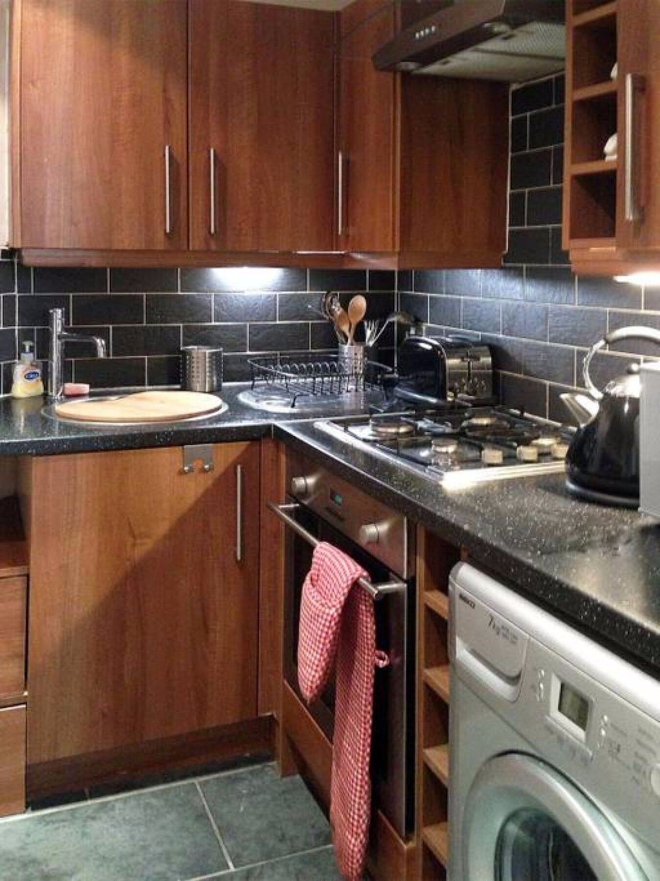 1 Bedroom Flat With Castle View Apartment